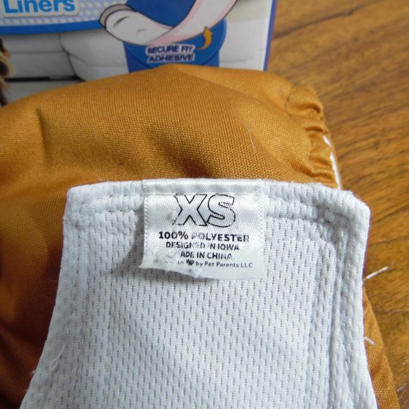 Pet Parents Male Dog Belly Band and Liners - Picture 4 of 8